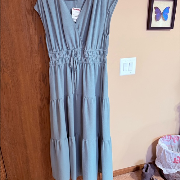 Brand new Rachel Zoe Seafoam Green Dress - Picture 3 of 4